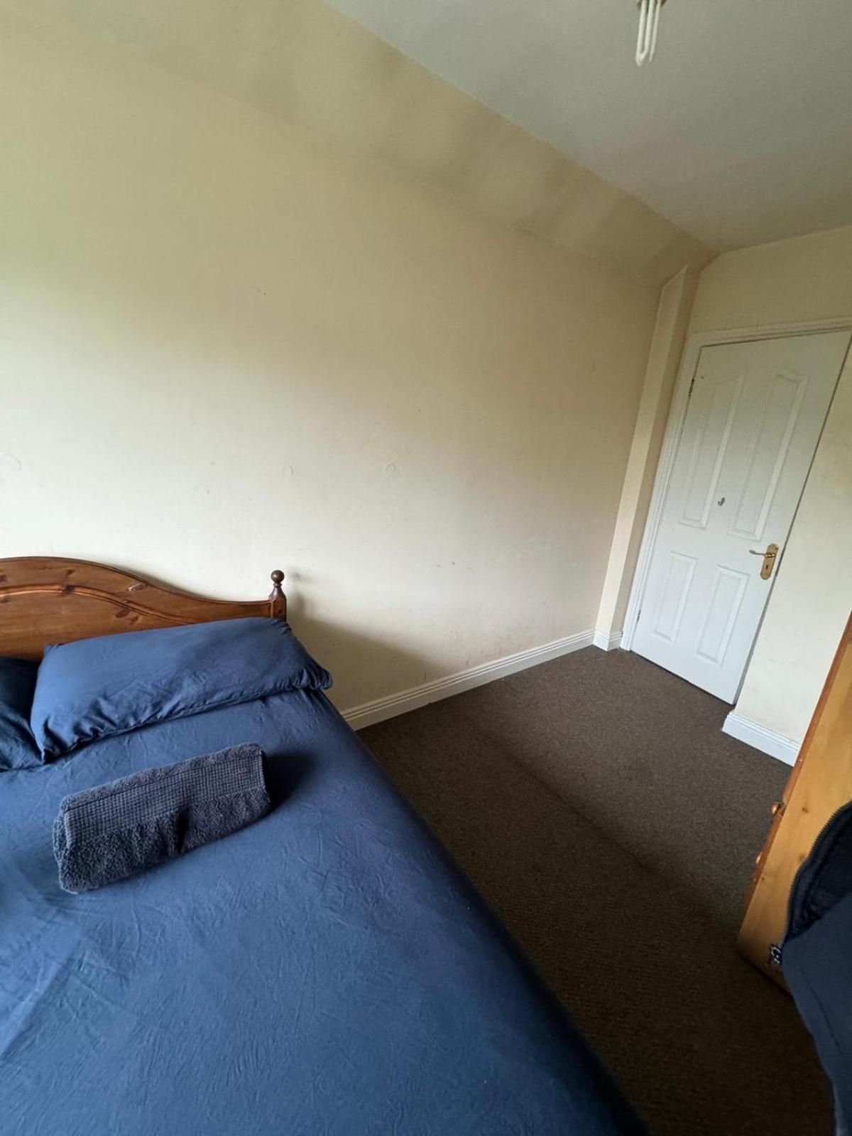 Nice Double Room Near Omni Shopping 더블린 외부 사진